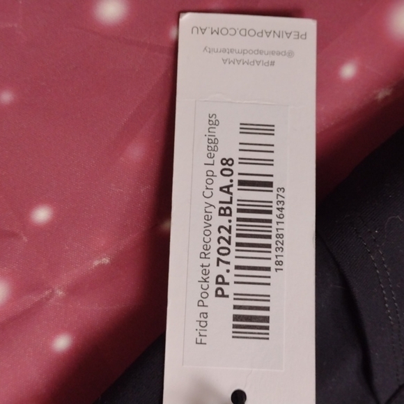 A PEA IN THE POD maternity Frida pocket crop leggings size 8 - Picture 4 of 10